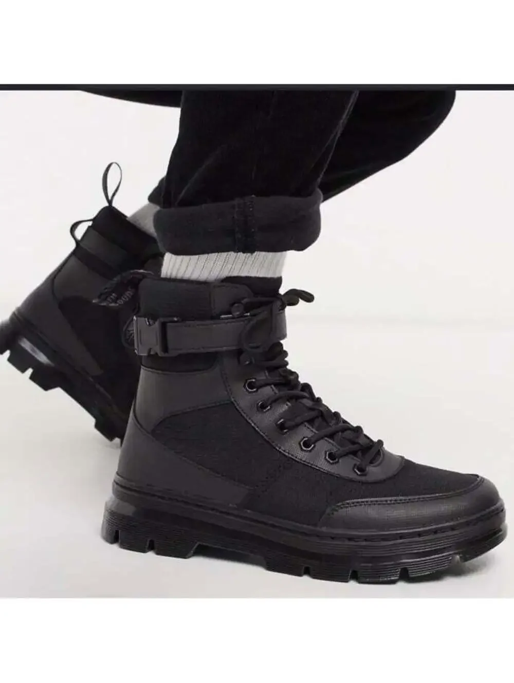 Dr Martens combs tech size 12